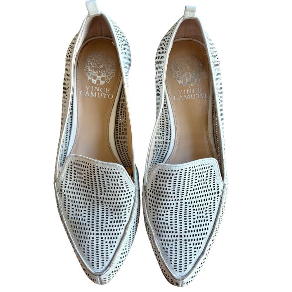 $120 VINCE CAMUTO Kade Cutout White Leather Perforated Pointed Toe Loafers SZ 7